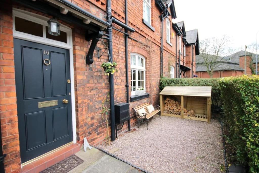 Central Knutsford